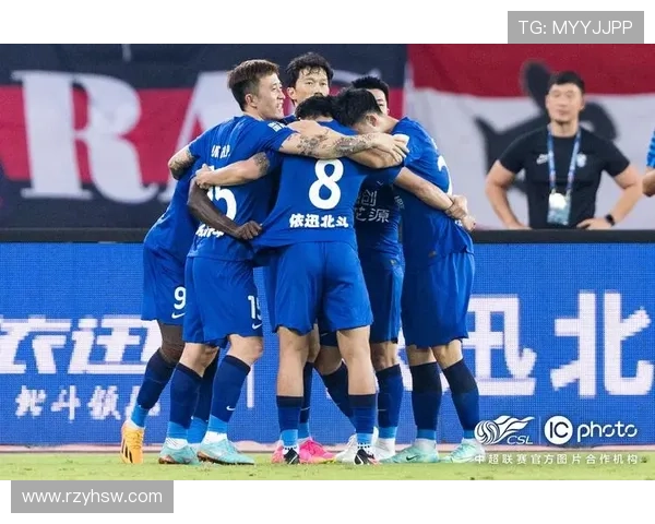💙武汉三镇今日首发阵容出炉 全力以赴并肩作战争胜利